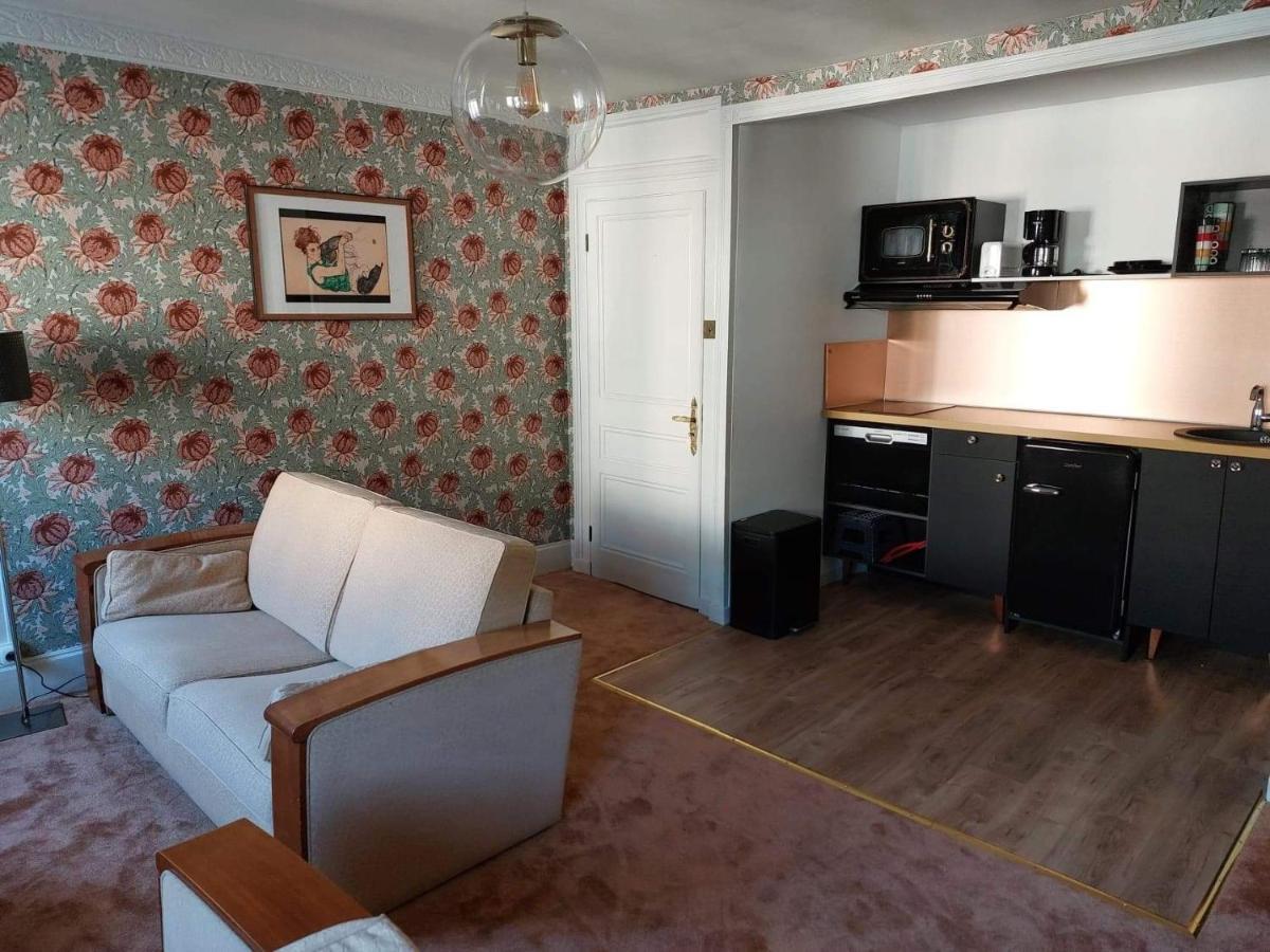 Appartement Superbe Appartement, Face A La Vieille ! *